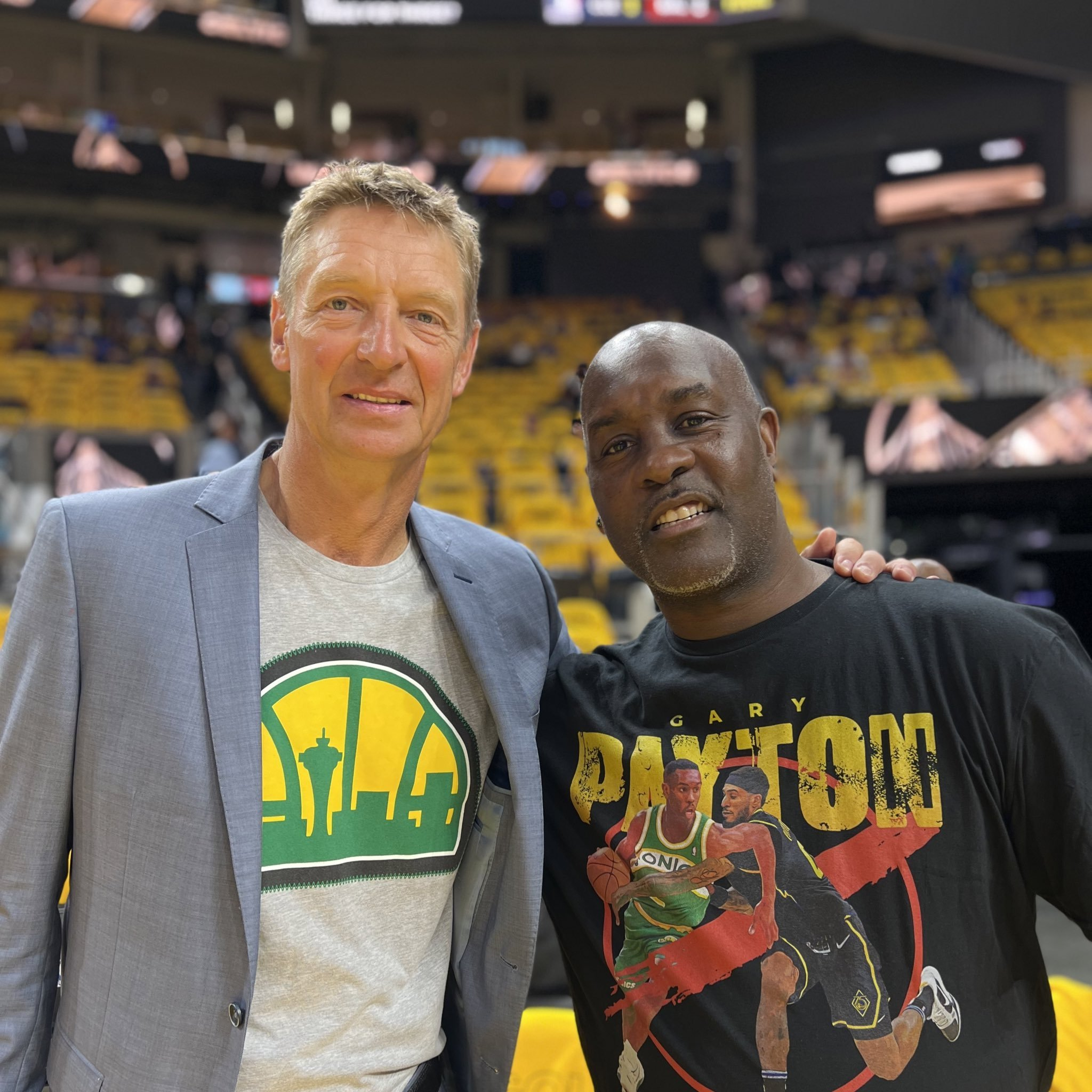 但后防线上 但后防线上