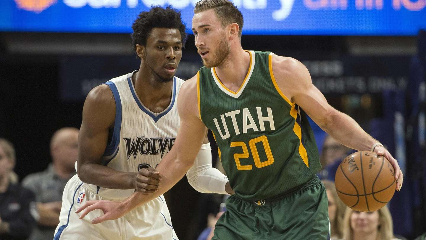 行深入分析 行深入分析