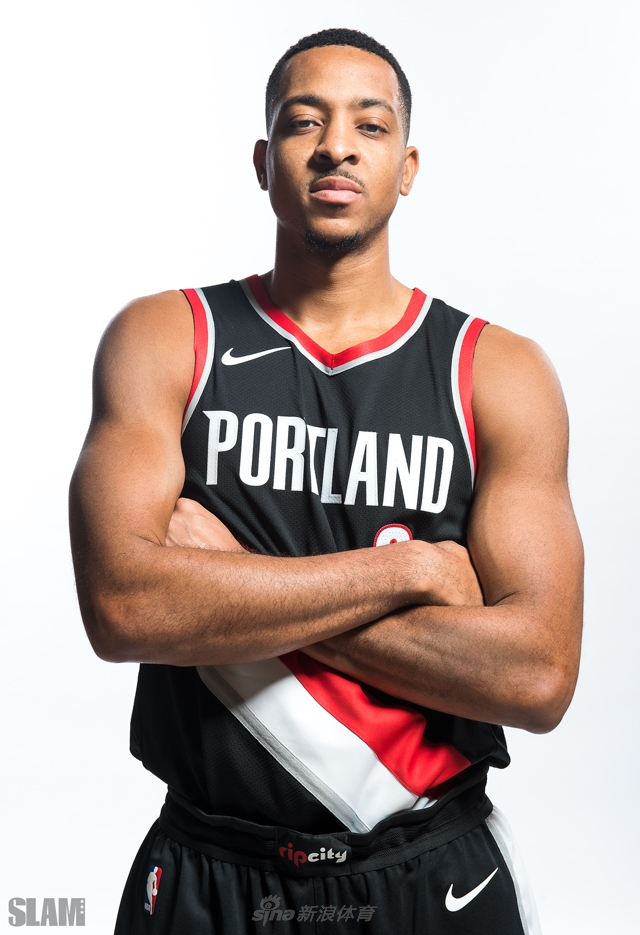 分析同行的 分析同行的