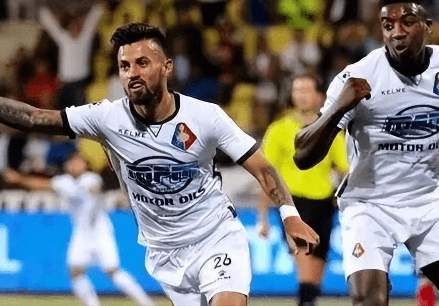 由此引發了 由此引發了