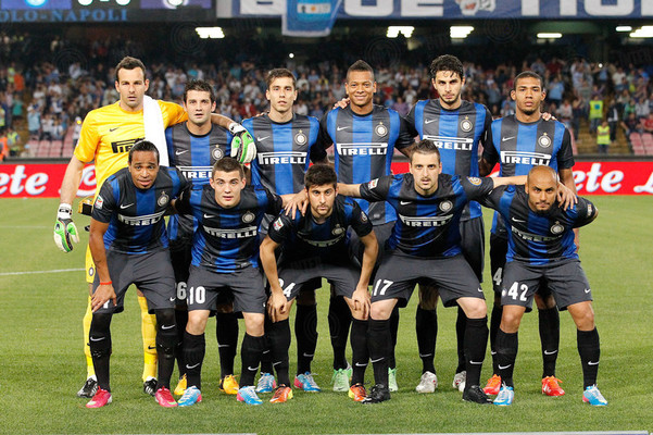 野手三周内 野手三周内