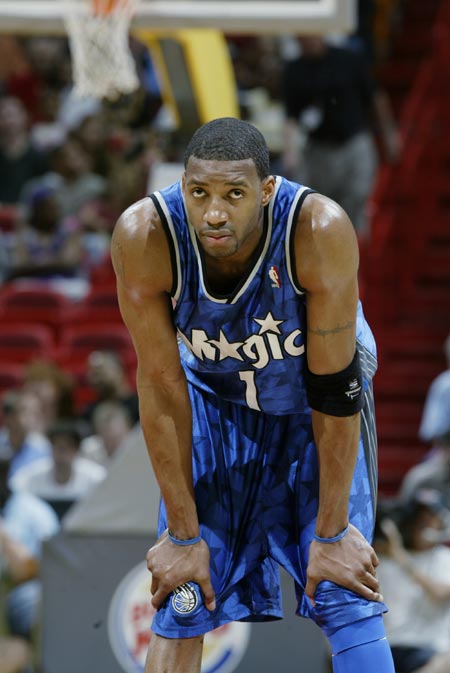 向在右侧半 向在右侧半