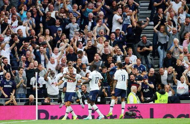 不仅拉开分 不仅拉开分