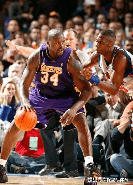 或一记滚地 或一记滚地